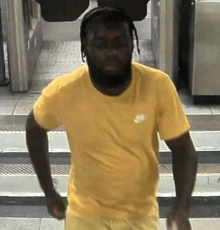 Police Release Image After Man Strangled at Bank Underground Station