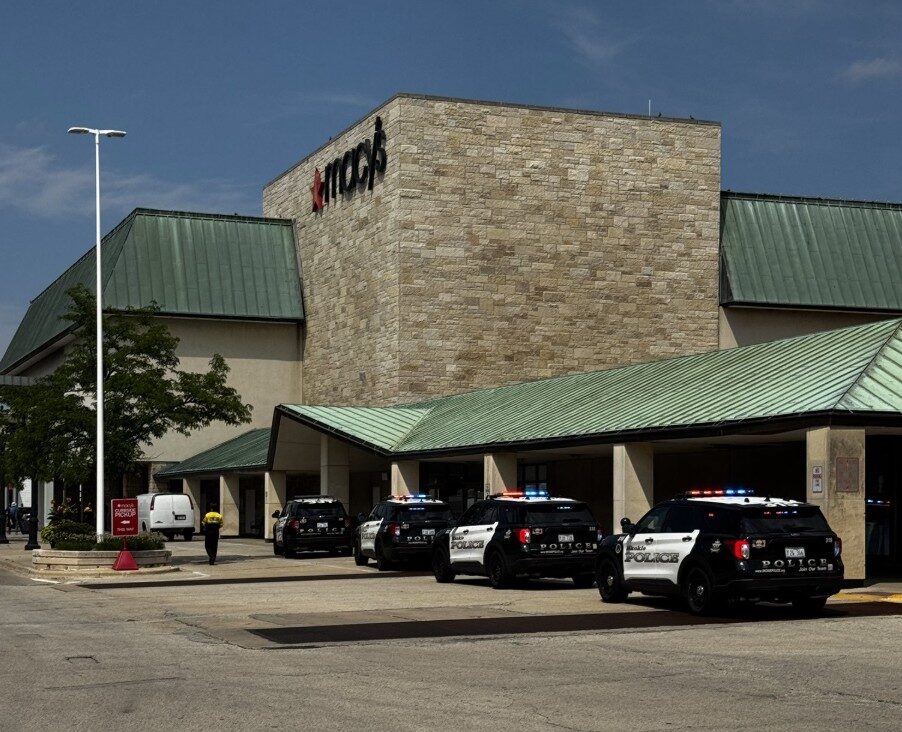 Police Respond to Skokie Mall After Reports of Man With Gun